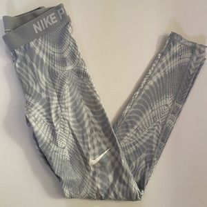 Nike dri-fit leggings